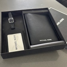 Michael Kors Black Passport-luggage tag Leather Travel Set
