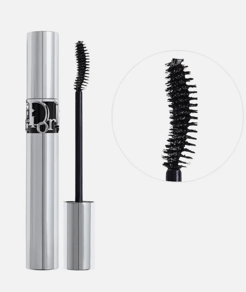 DIOR DIORSHOW ICONIC OVERCURL MASCARA 090 BLACK (0.14OZ/4G) MINI TRAVEL SIZE - Image 2 of 3