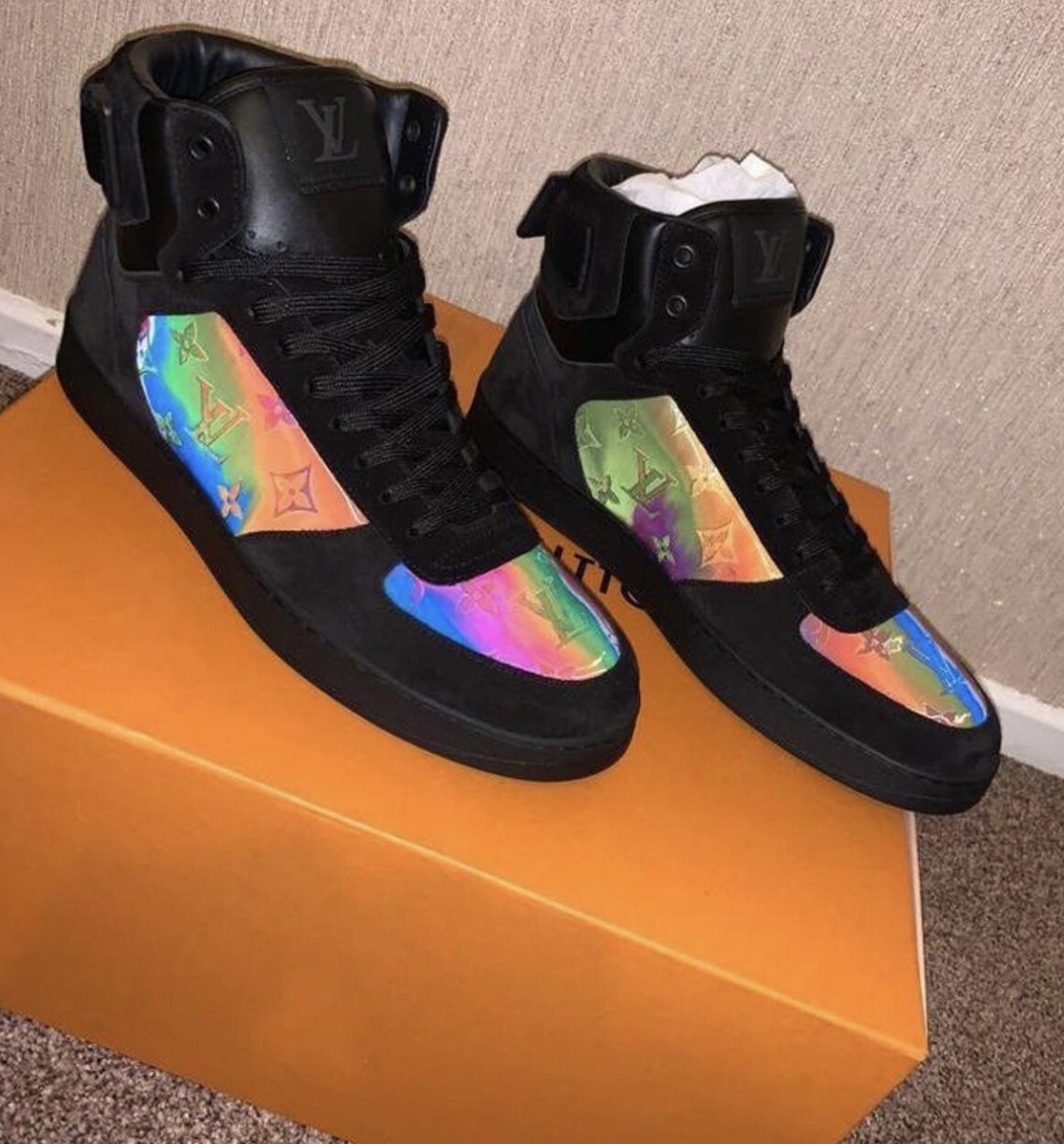 louis vuitton rivoli iridescent