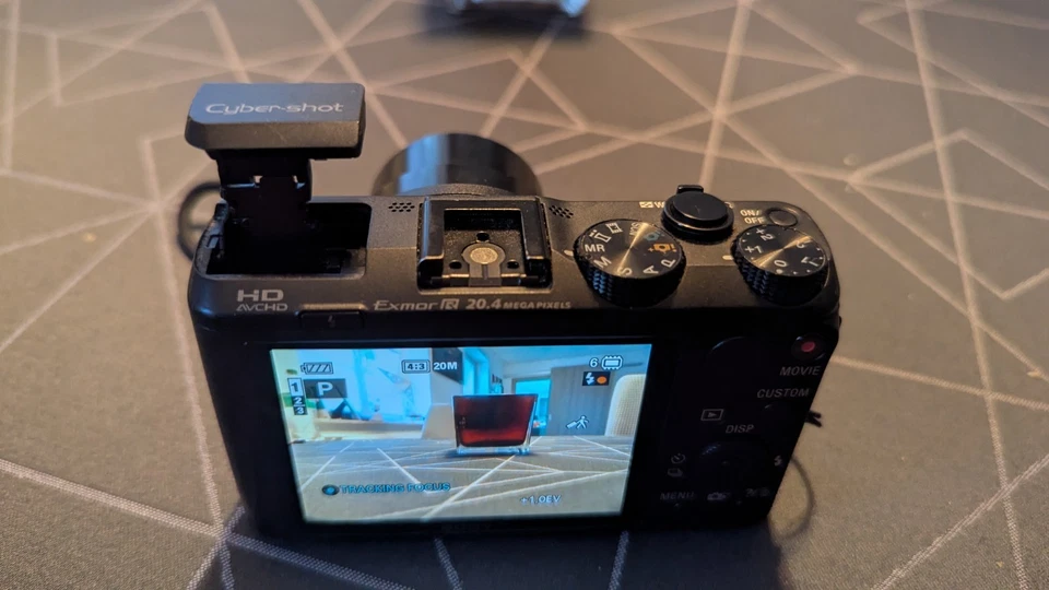 Digitalkamera Sony Cybershot DSC-HX 50 Schwarz Gebraucht - Bild 4 von 4