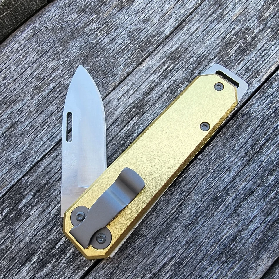 BEAR & SON CUTLERY USA KNIVES CHRISTMAS O HOLY NIGHT GOLD ALUMINUM KNIFE MEDIUM - Image 2 of 2