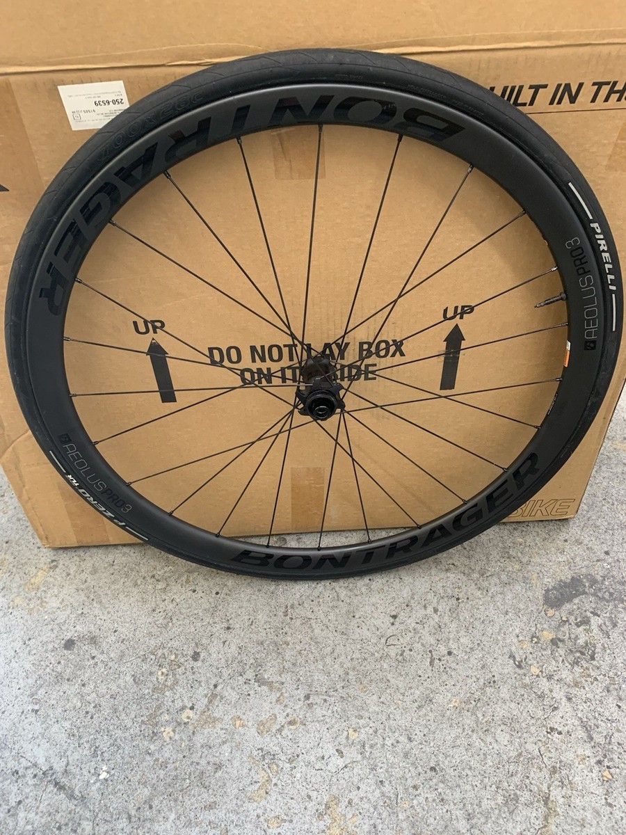 Bontrager Aeolus Pro TLR Carbon Tubeless Disc Brake Front Wheel