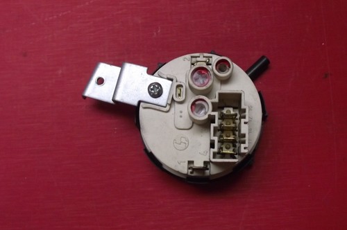 Waschmaschine HOOVER VHD8122-80 Druckschalter