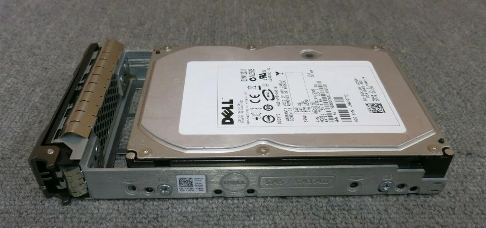 Dell GX198 HUS153014VLS300 146GB 15000RPM SAS 3Gbps 16MB 3.5-inch Internal HDD - Image 4 of 4