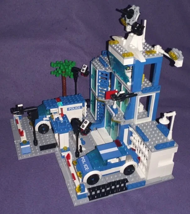 Conjunto Modelo Estación de Policía Ciudad Coche Prisión Policía para Niños y Niños Regalo Foto 2 de 4