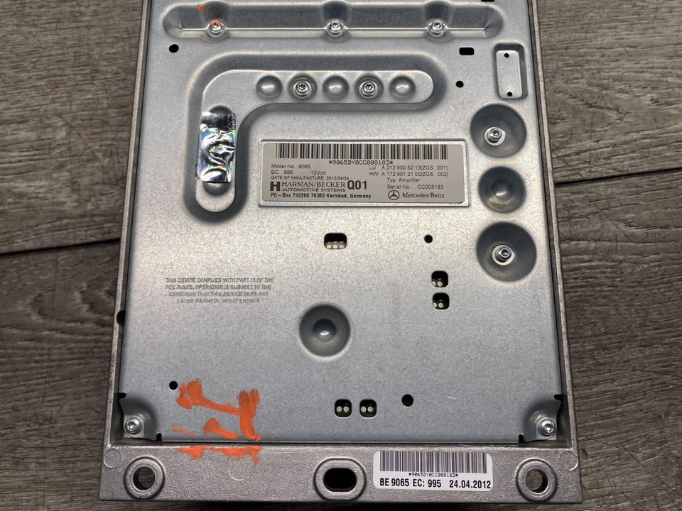 AMPLIFICADOR AMPLIFICADOR DE ÁUDIO RÁDIO HARMAN BECKER FABRICANTE DE EQUIPAMENTO ORIGINAL MERCEDES BENZ E C CLS CLASSE 08-2015 - Imagem 4 de 4