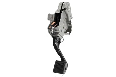 OEM NEW Parking Brake Pedal Lever 98-05 Blazer Jimmy S10 Sonoma Bravada 15016010 - Image 1 of 4