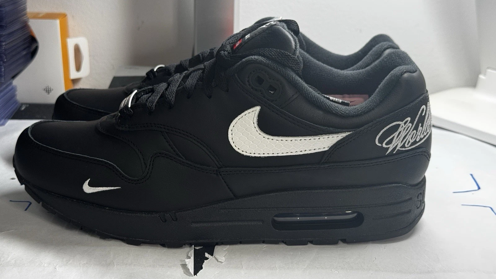 Supreme X Nike Air Max 1 87 SP Noir Taille 9,5M