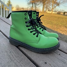 Dr Martens Delaney Boots Youth Unisex Size 4 Y Green