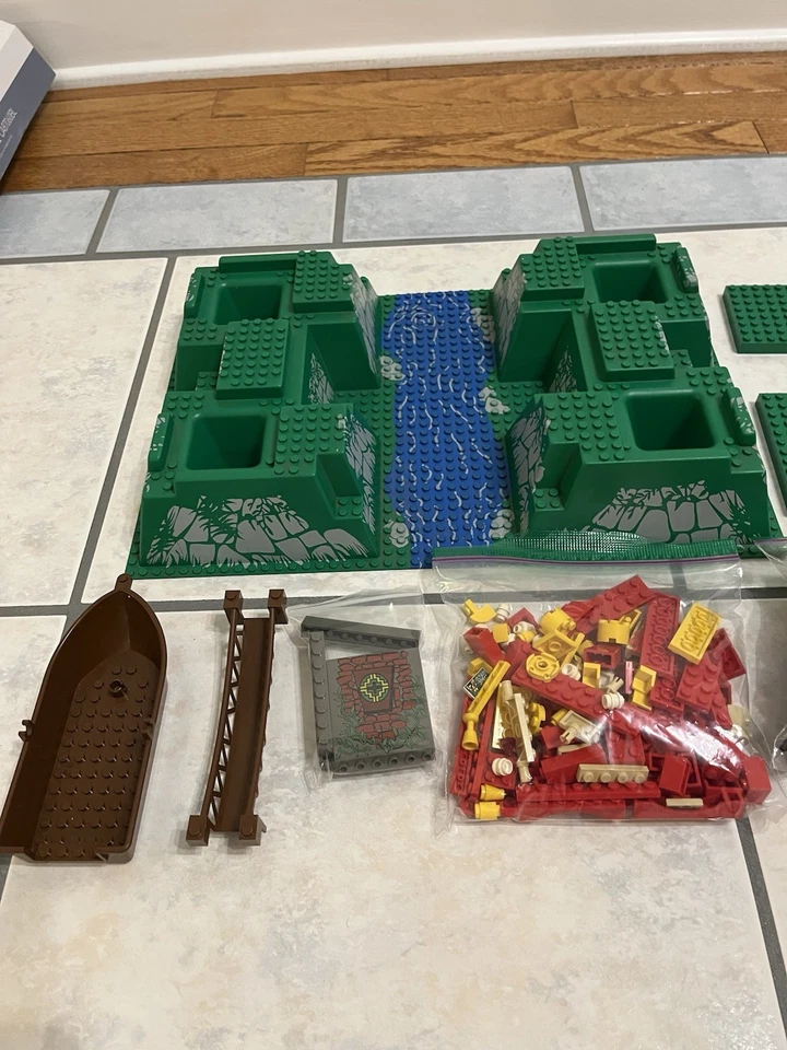 LEGO Adventurers: Jungle: Amazon Ancient Ruins (5986) 100% Complete Manual Nice! - Image 3 of 4