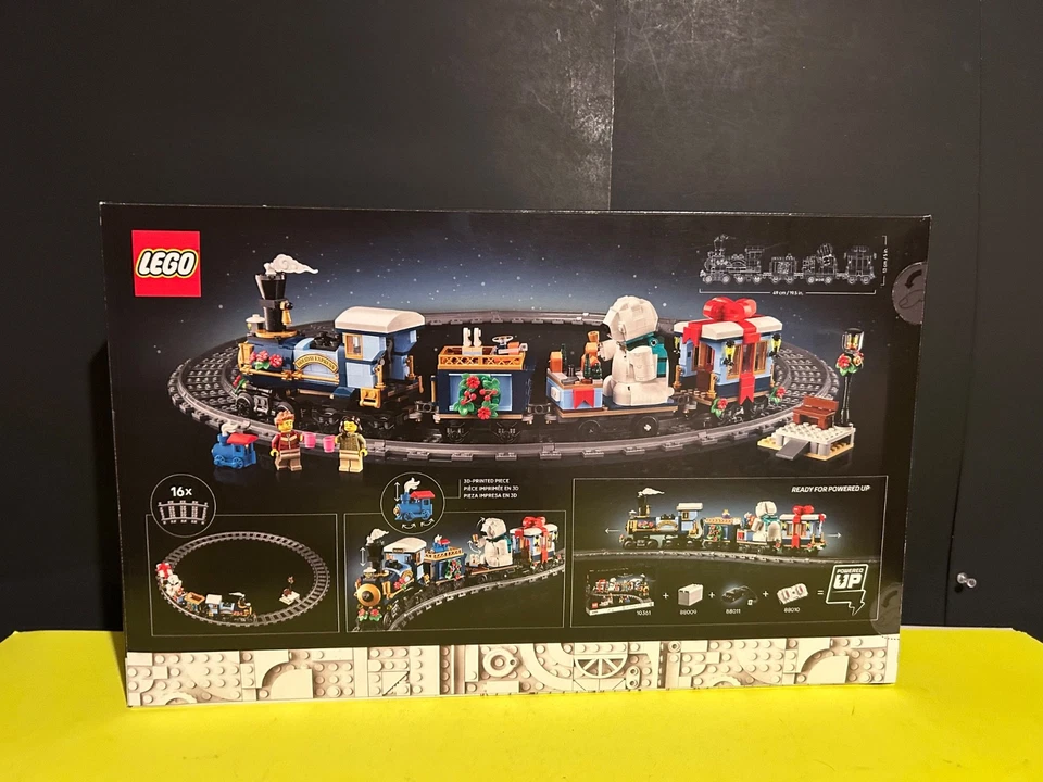 Lego Holiday Express Train 10361 - Christmas Winter Village Collection 🎄 - Image 2 of 2