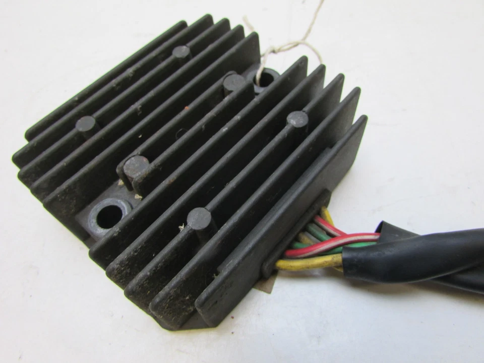  Aprilia SL1000 Falco / RSV1000 Mille 98 - 03 Regulator Rectifier Regy Rec #26 - Image 3 of 4