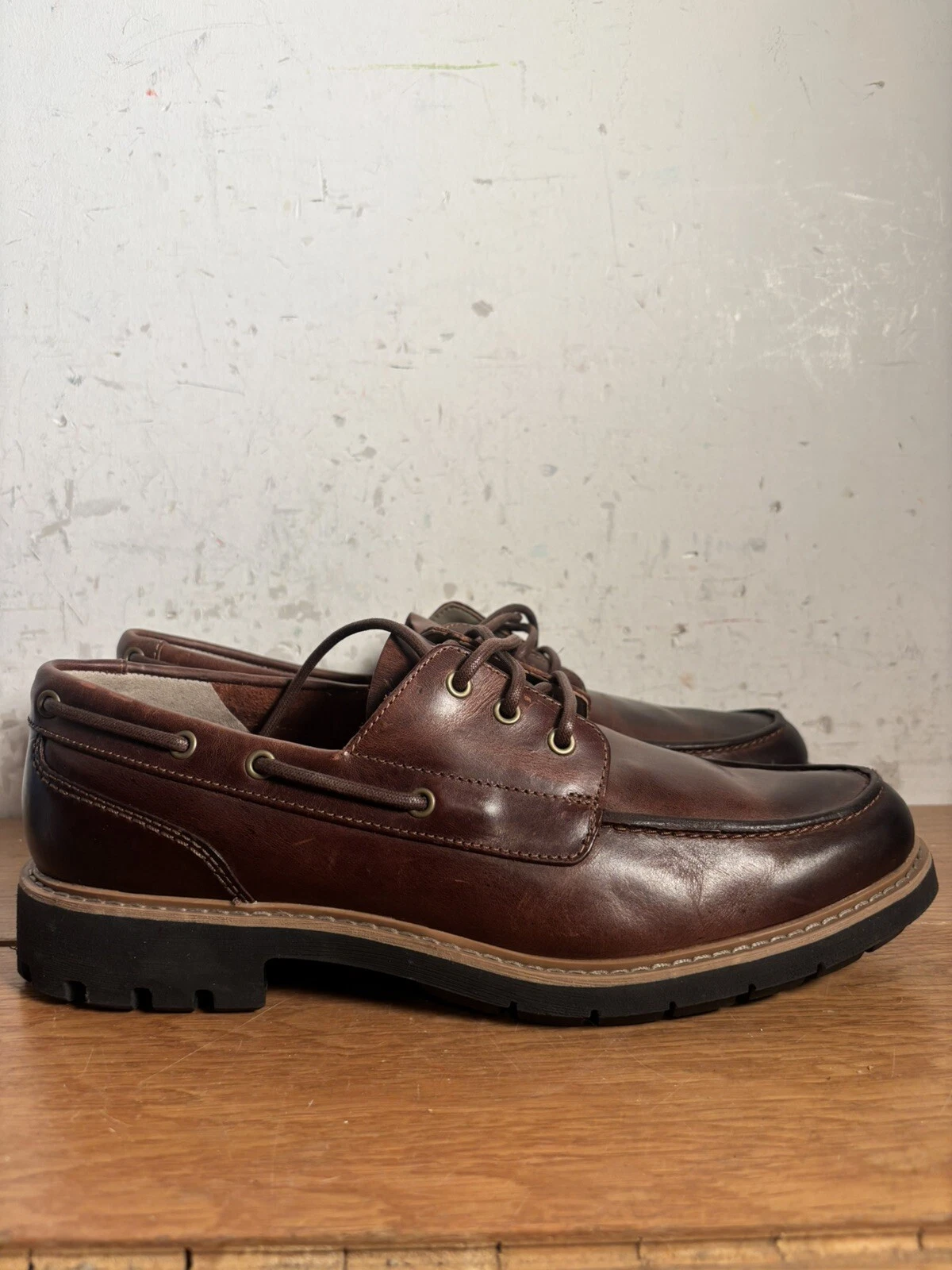 Scarpe da barca uomo Clarks Batcombe Sail stringate in pelle misura 8 5 marrone scuro