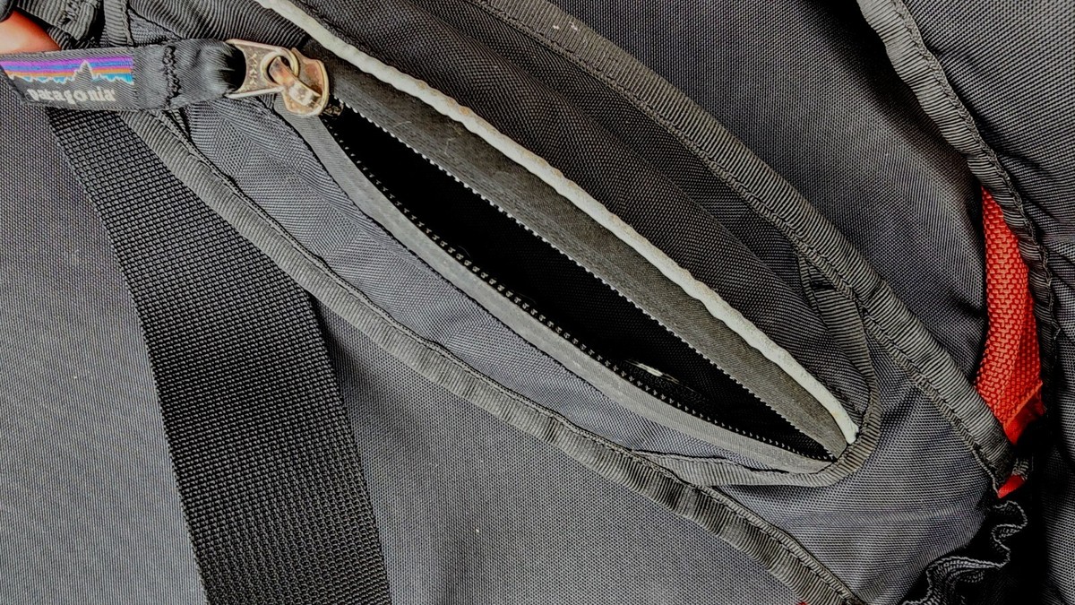 Vintage PATAGONIA Red Orange O Bita Orbiter Sling Bag