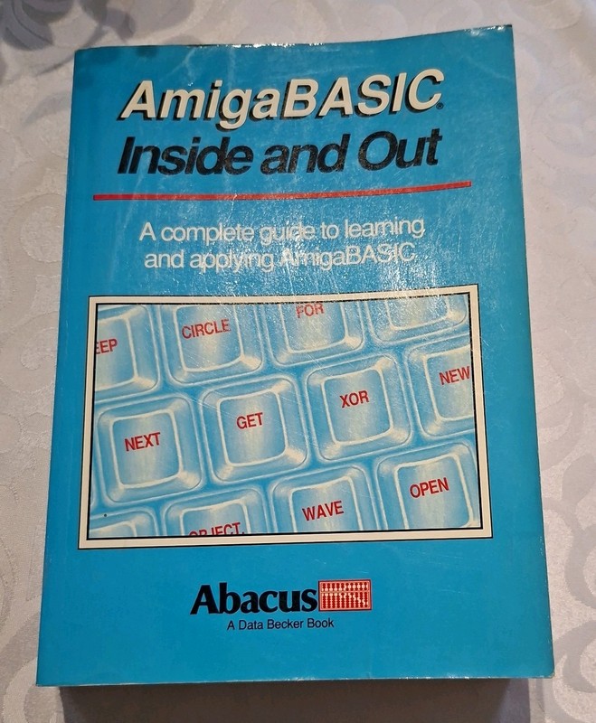 Commodore AmigaBasic Amiga BASIC Inside and Out