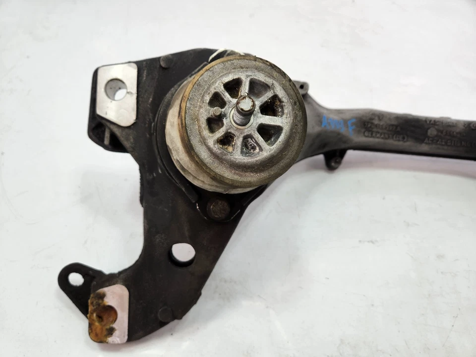 ✅ 11-14 OEM Porsche Cayenne 958 Portador de motor travesaño Soporte Barra Montaje Foto 3 de 4