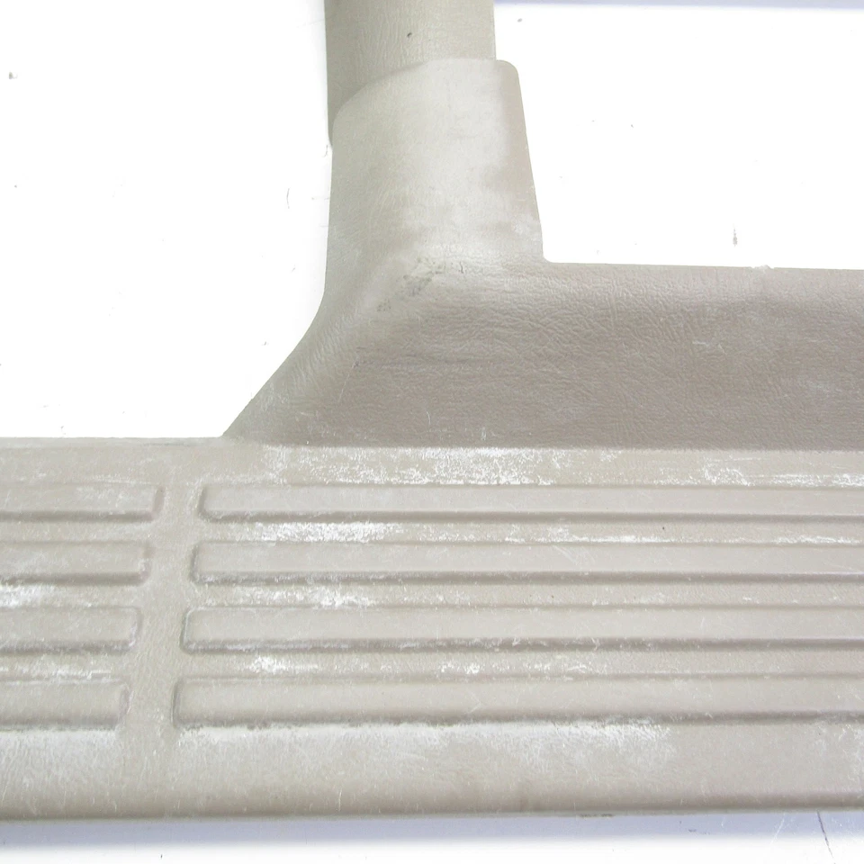 Placa de umbral de puerta delantera Yukon Tahoe Suburban Silverado 1999-2006 tostado Foto 2 de 4