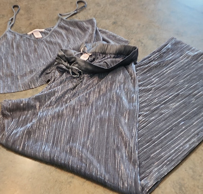 Victoria's Secret Women's Gray Satin Pleated Cami Pajama Set Size Medium