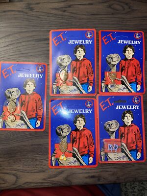 ET Extra Terrestrial 1982 lot Of 5 set Star Power Sci Fi charm Aviva NOS