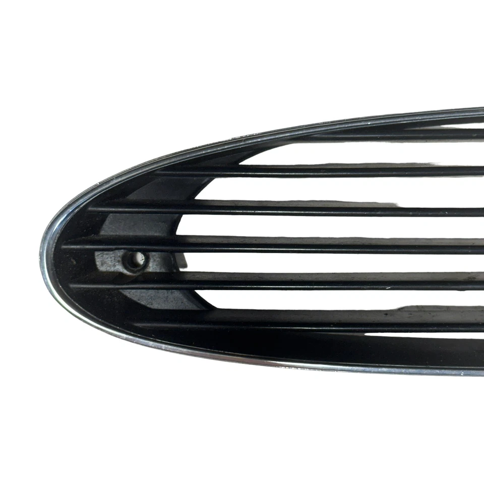 Oldsmobile 88 Eighty Eight 1998 fabricante de equipos originales panel de cabezal izquierdo parrilla 96 97 98 99 Foto 2 de 4