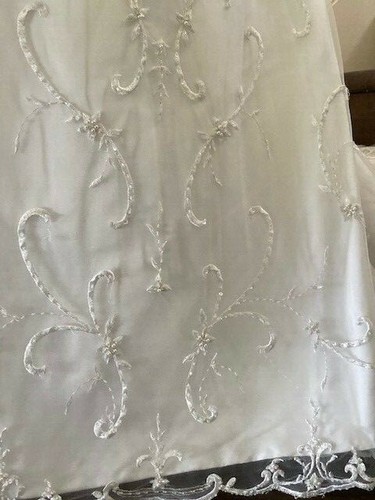 Davids Bridal Oleg Cassini White Wedding Dress Size 6 Brocade Vintage Look CT167 - Picture 5 of 9