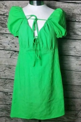 H&M Divided Puff-sleeved crêpe dress Size Small NWT