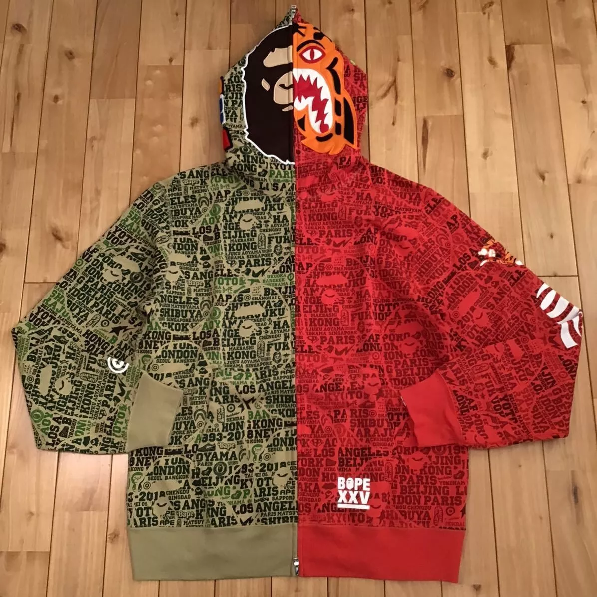 お得送料無料 A BATHING APE BAPE 1ST TIGER FULL ZIP HOODIEの通販 by  ni｜アベイシングエイプならラクマ