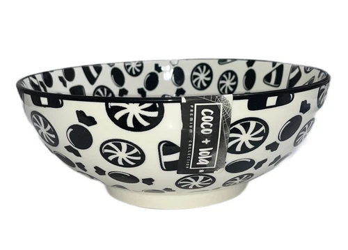 Coco + Lola Ceramic 8” X 3” Candy Corn and Peppermint Serving Bowl