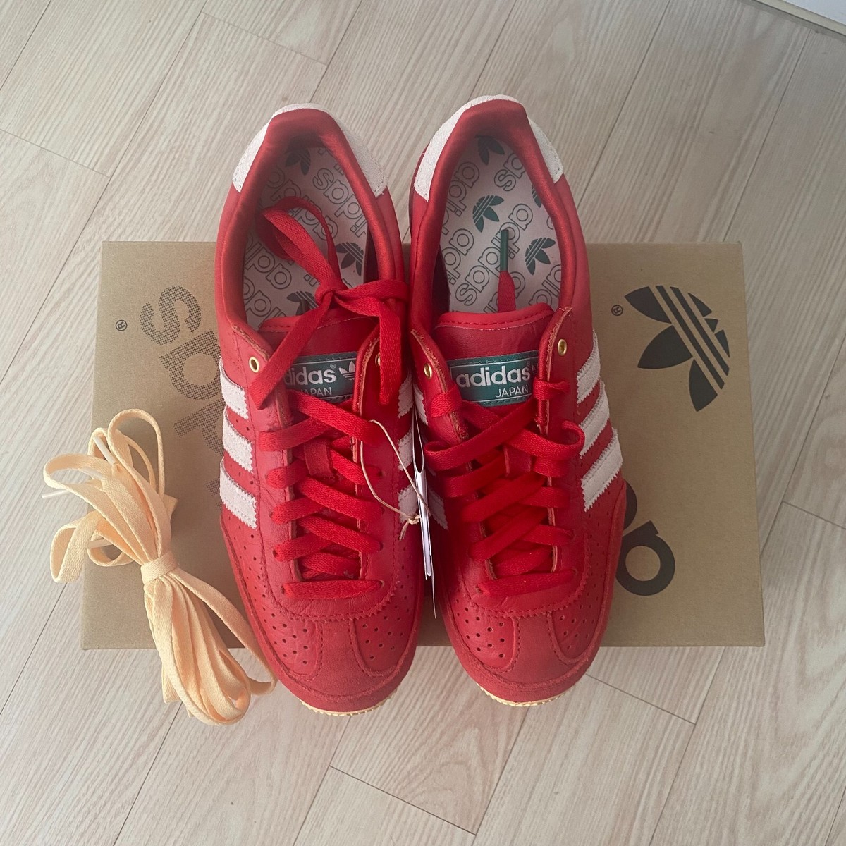 adidas SAMBA スノーボードブーツ 赤 バッグ付き adidas SAMBA スノーボードブーツ 赤 バッグ付き Yahoo