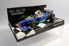 MINICHAMPS F1 1/43 Scale - 430 990082 RED BULL SAUBER PETRONAS P.DINIZ