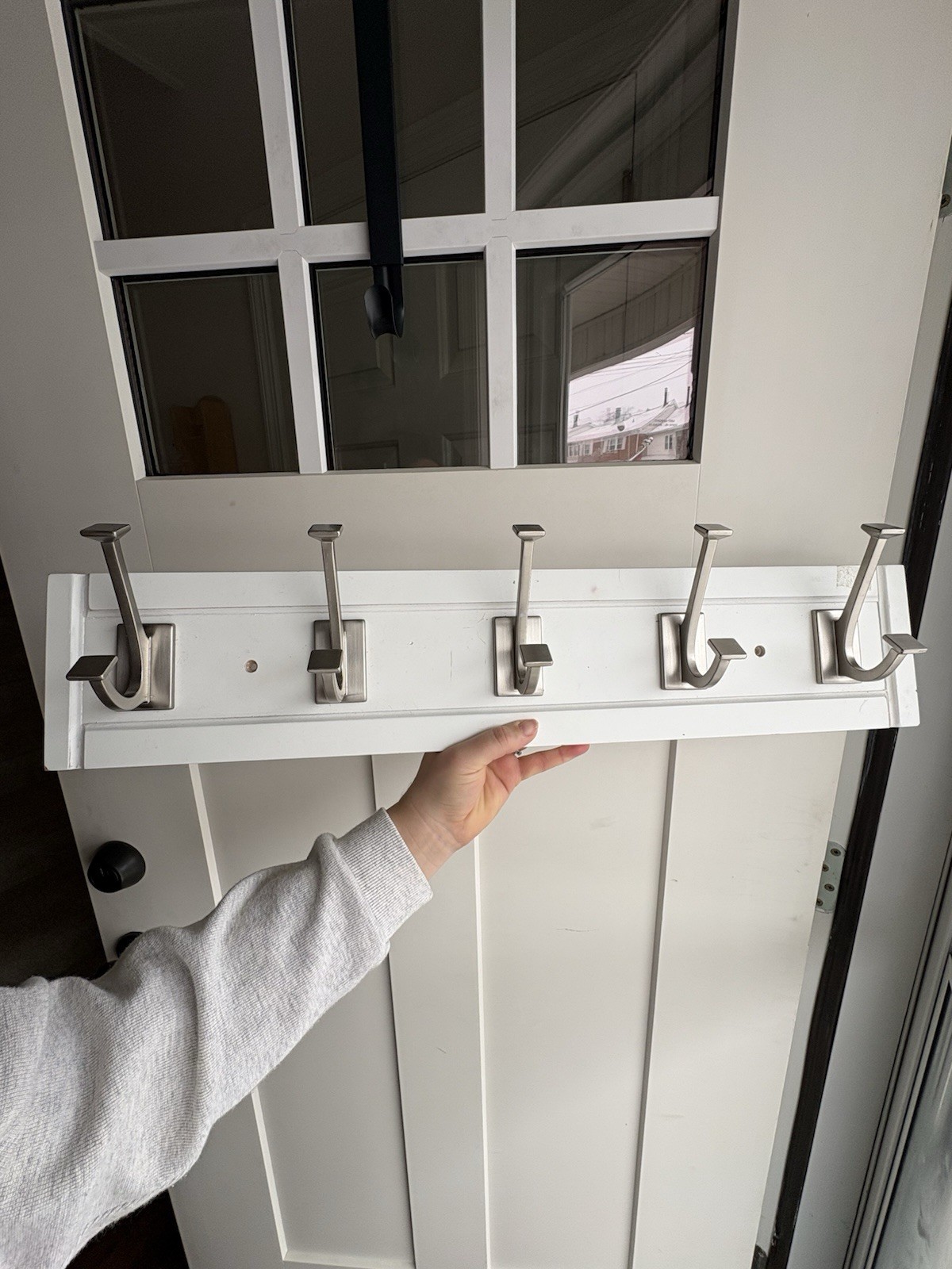 Hooks &ndash; 30&rdquo;