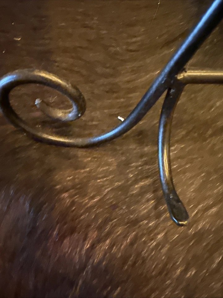 Caballete de hierro fundido negro vintage con soporte para libros aproximadamente 12”x 12” Foto 4 de 4