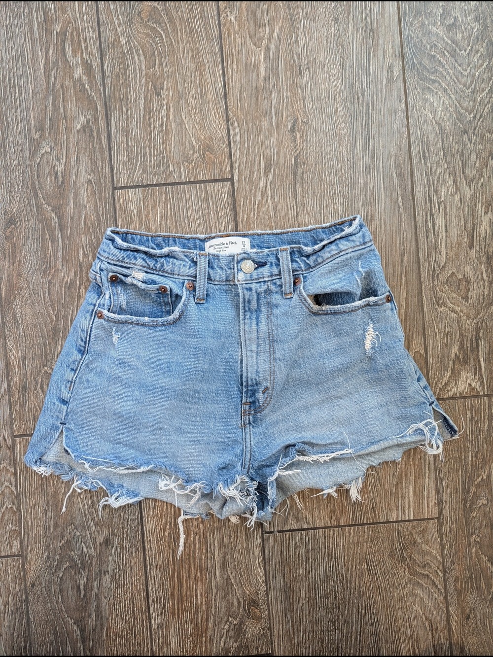 Abercrombie & Fitch Mom Short High Rise Curve Love Size 27 Or 4 Rigid Butter Mom
