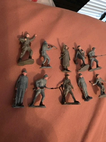 Marx Miniature HO Scale Playset Soft Plastic Germans