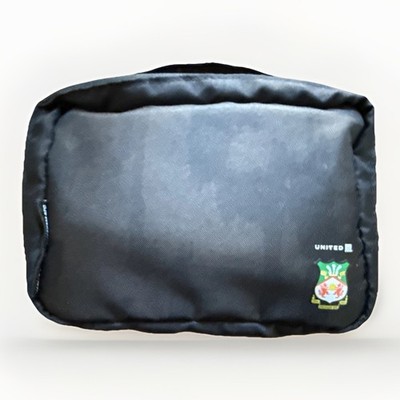 United Airlines / Wrexham FC - Polaris / Business Class Amenity Kit Black Open