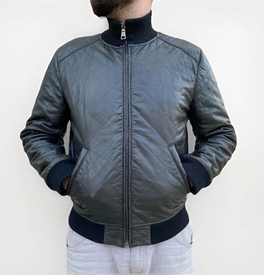 Chaqueta Bomber de Cuero Acolchada Prada Para Hombres Negra De Colección Talla M/L Foto 3 de 4