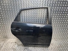 Porte arrière et accessoires Toyota PRIUS