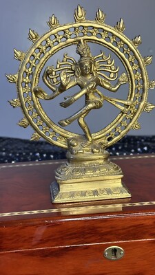 NATARAJA - LORD SHIVA S DANCING HINDI PRAYER STTUTE