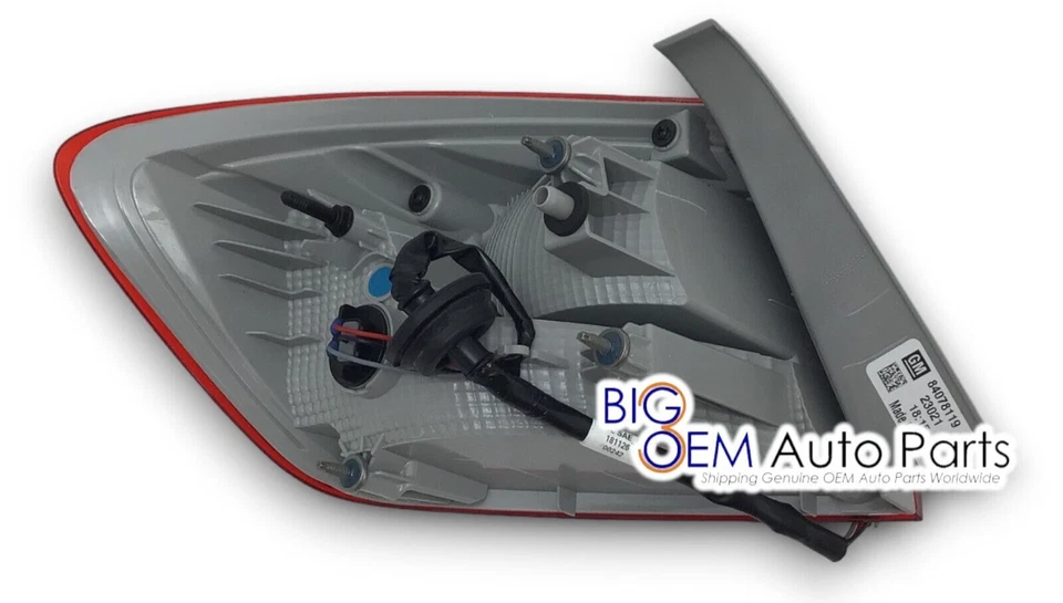 Chevrolet Cruze 2016 2017 luz trasera exterior lado pasajero derecha OEM 84078119 Foto 4 de 4