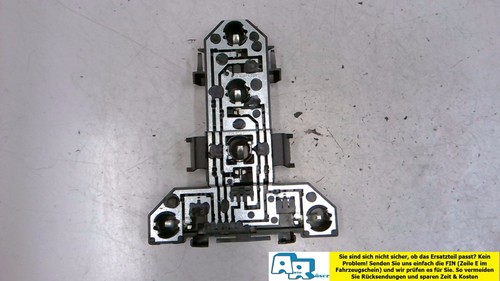 Glühbirnenfassung Heckleuchte Links 1J6945257 VW Golf 1.4 Bj 2000 1 J 2700827
