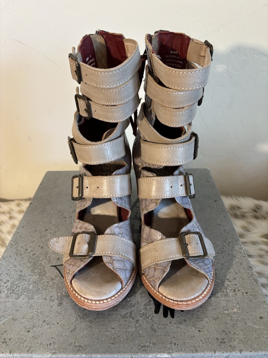 Freebird by Steven Lavender Croc Bonds 7 Leather Sandals
