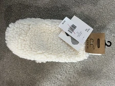 C.C Convertible Mittens NWT