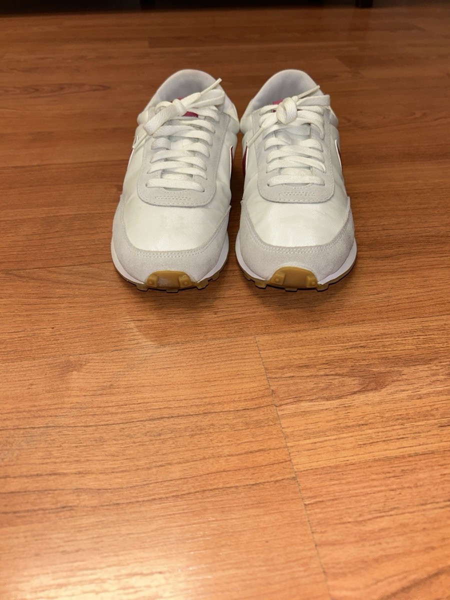Nike Daybreak Cactus Flower S 7.5 View 5