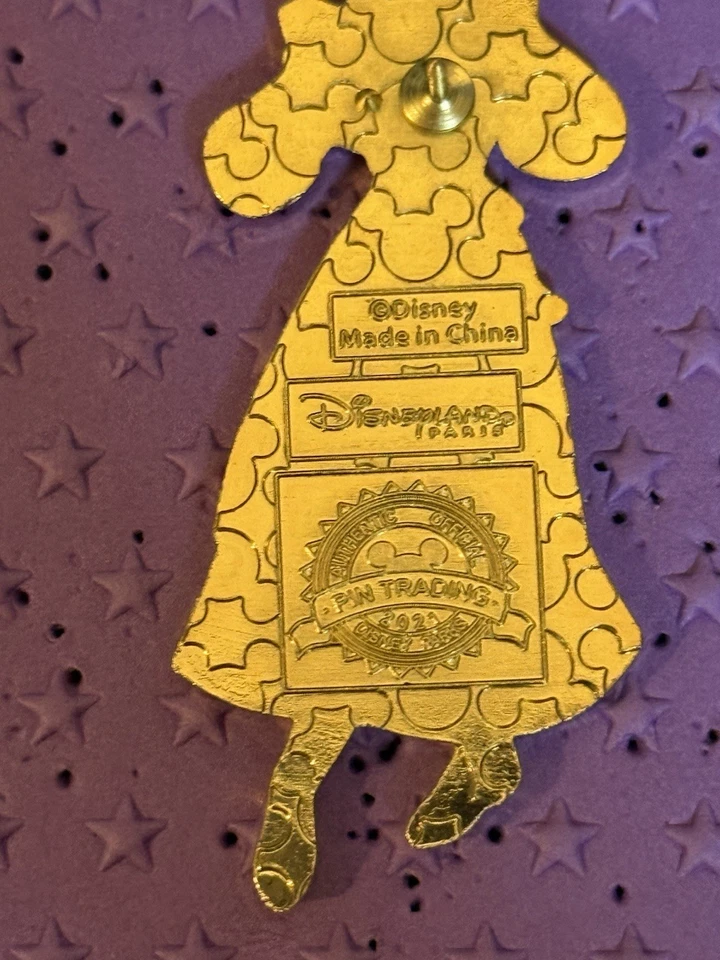 Prendedor DLP Bella La Bella y la Bestia Disney Land París 2021 Foto 4 de 4