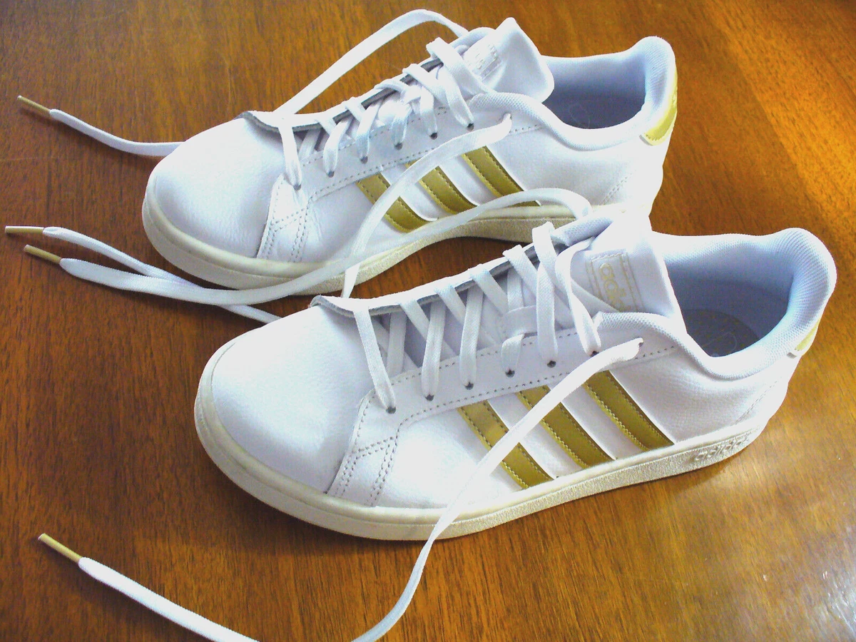 Womens old cheap school adidas
