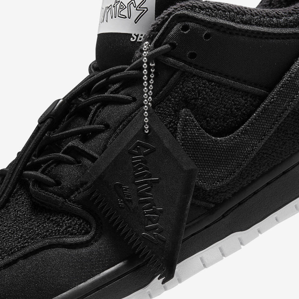 Gnarhunters × Nike SB Dunk Low Black White DH7756-010 Men's Size