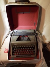 Royal Deluxe Quiet Writer vintage gray typewriter with tan case 1957 thumbnail