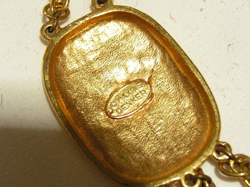 ...Vintage MAXINE DENKER...Gold Tone Ancient Designs Dangles Pendant Necklace... - Picture 10 of 10