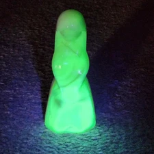 Vintage Uranium Glass Jenny Figure