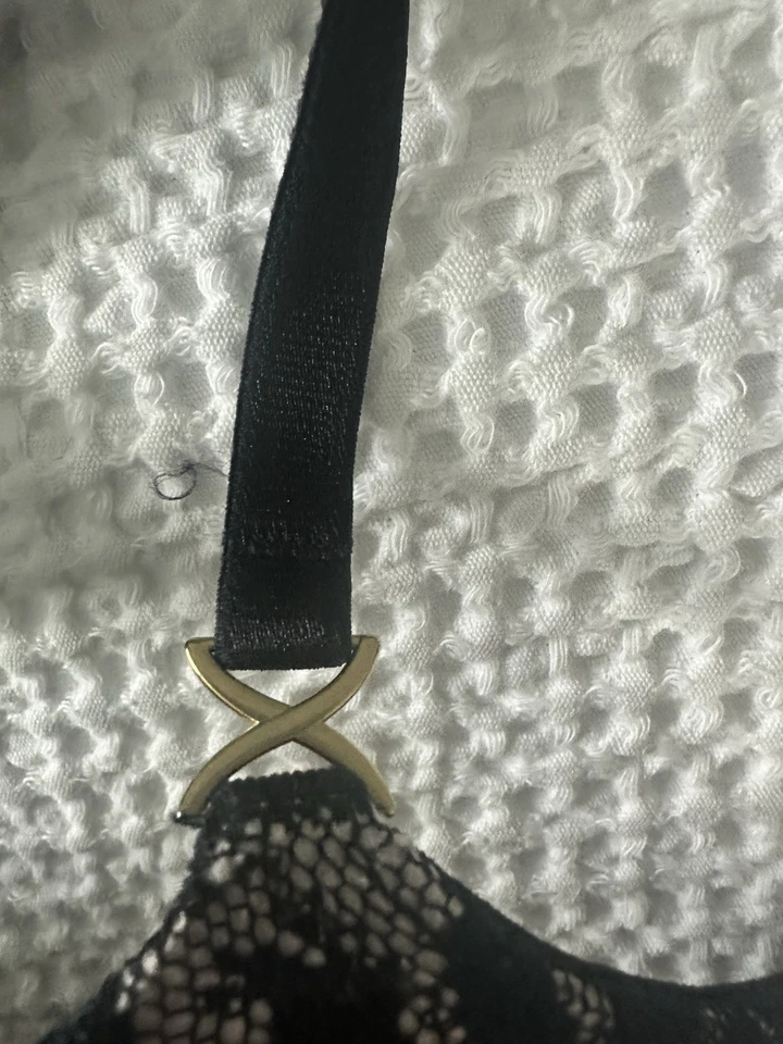 Victoria's Secret Muy Sexy Acolchado Demi NUEVO SIN ETIQUETAS 36B M Animal Print Negro Rosa Foto 3 de 4